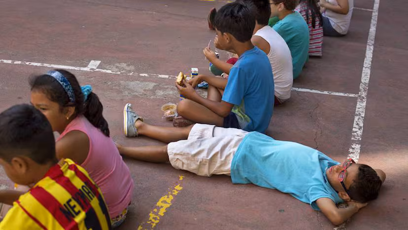 https___ep01epimg_net_elpais_imagenes_2016_09_15_mamas_papas_1473937088_698310_1473943743_noticia_fotograma